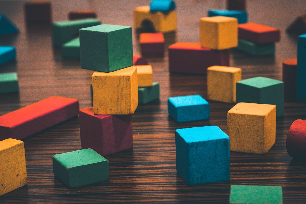 La Méthode Montessori : Libérer le Potentiel de Chaque Enfant